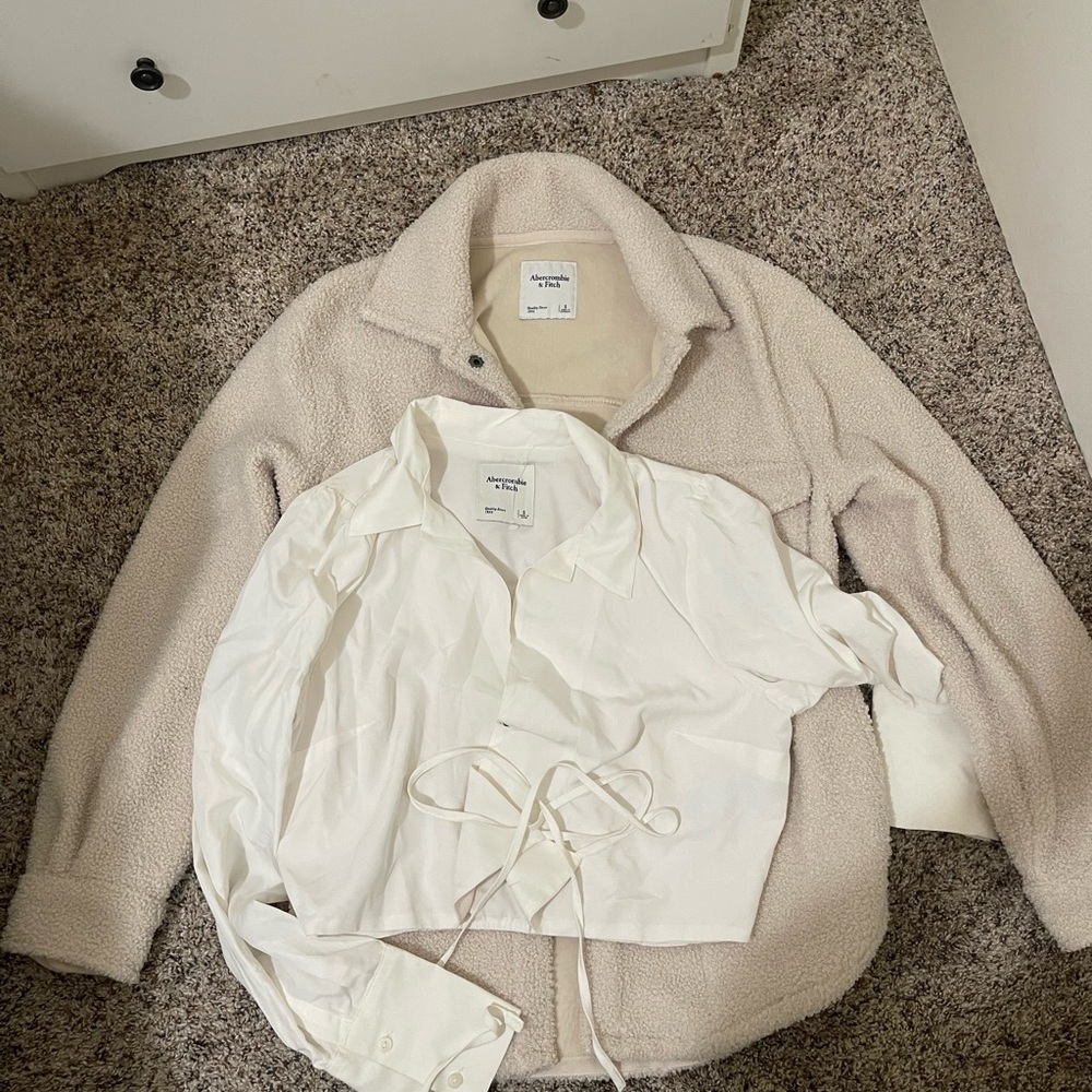 Abercrombie & Fitch Bundle - Sherpa and White crop blouse